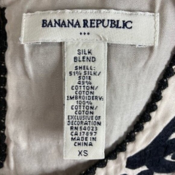 Banana Republic Silk Embroidered Top - Picture 6 of 6